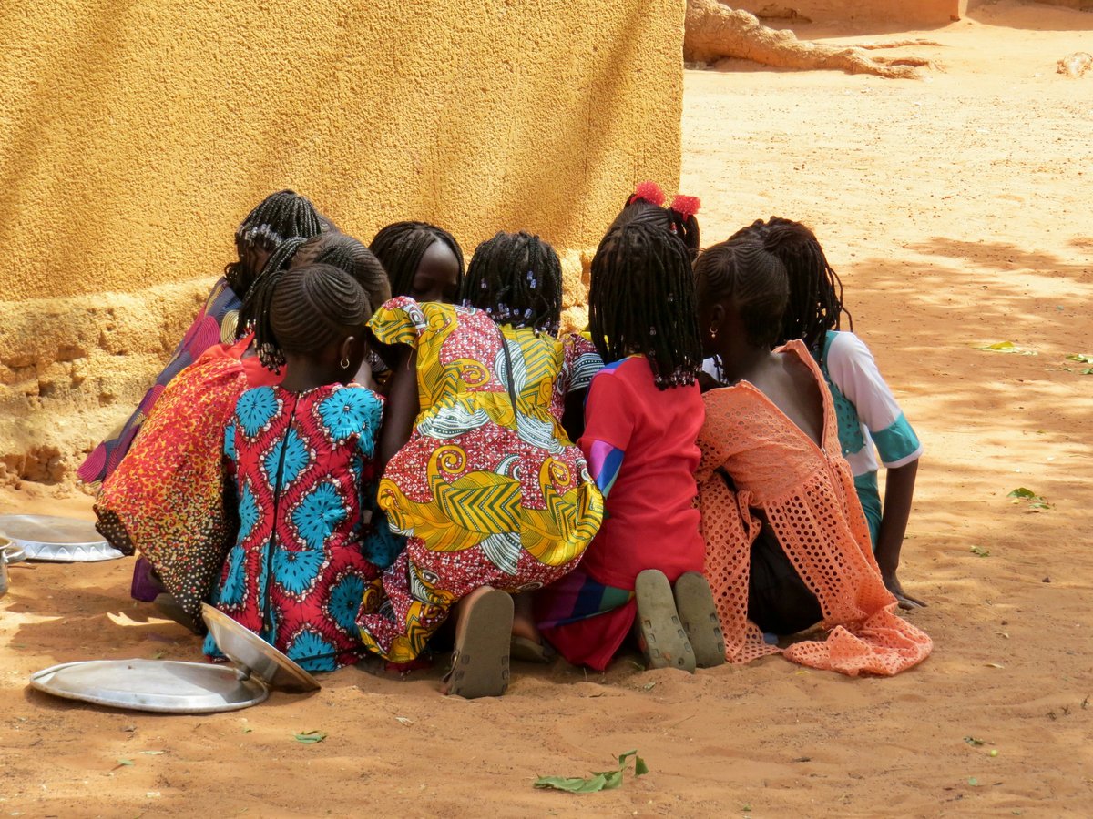 DIPLOMA COURSE: Trauma-Sensitive Psychosocial Work in Global Contexts